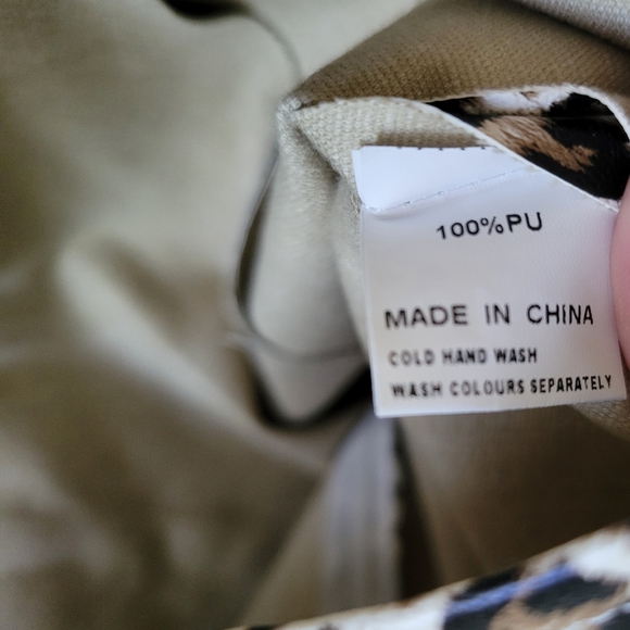 Princess Polly Samira Leopard Mini Skirt Size 2 - Picture 6 of 7